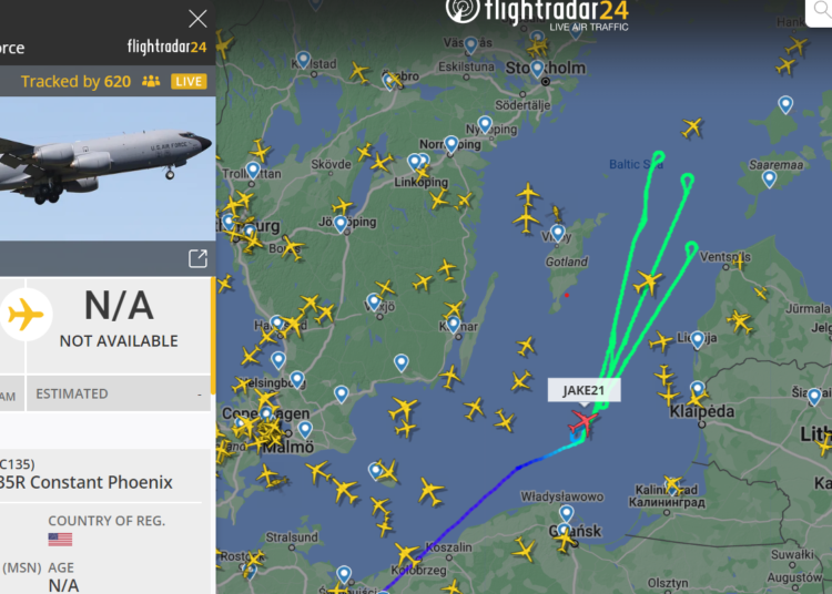 Atomowy wąchacz WC-135R fot. Flightradar