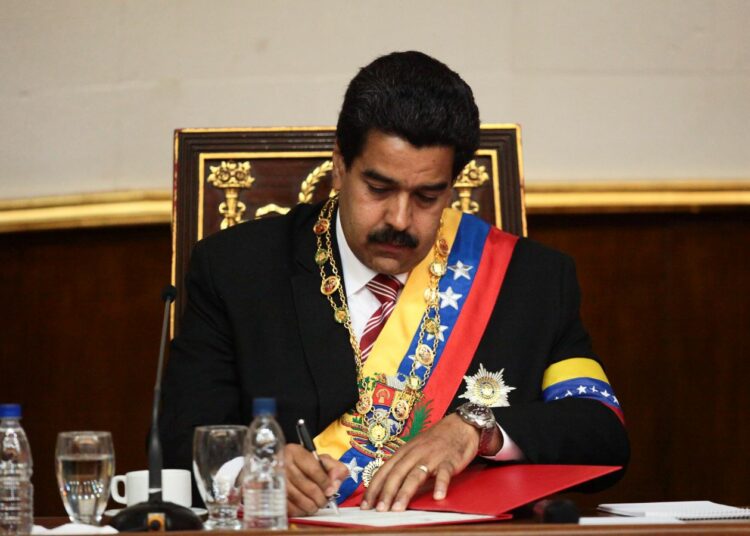 Nicolás Maduro zaprzysiężony na prezydenta,
Fotografia/Miraflores Press