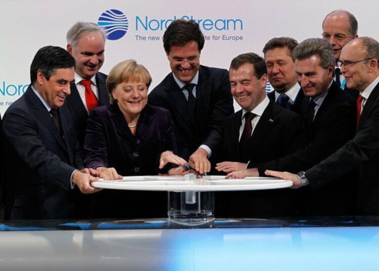 Ceremonia otworzenia Nord Stream I, 8 listopada 2011 roku, aut. Kremlin.ru