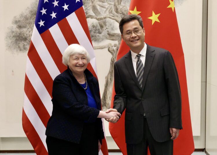 Sekretarz skarbu USA Janet Yellen (z lewej) i ciński minister finansów Lan Fo’an, aut. @SecYellen z platformy X