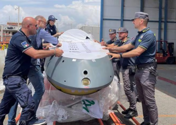 Przejęte elementy dronów Wing Loong 2 fot. włoska służba celna